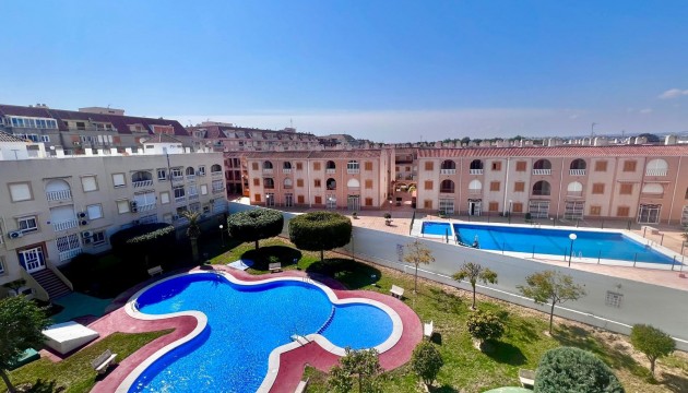 Herverkoop - Apartment - Torrevieja - El Acequión - Los Náufragos