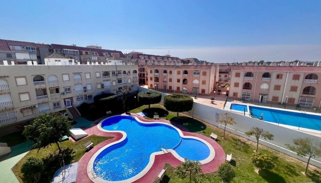 Herverkoop - Apartment - Torrevieja - El Acequión - Los Náufragos
