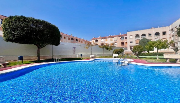 Herverkoop - Apartment - Torrevieja - El Acequión - Los Náufragos