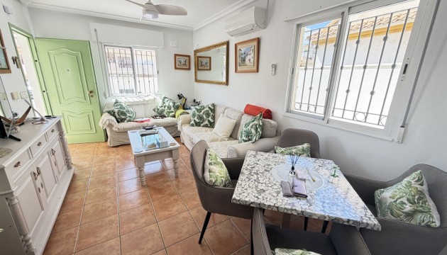 Wiederverkauf - Bungalow - Orihuela Costa - La Zenia