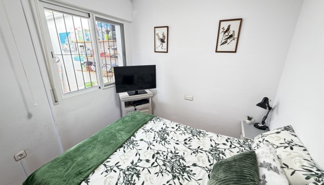 Wiederverkauf - Bungalow - Orihuela Costa - La Zenia