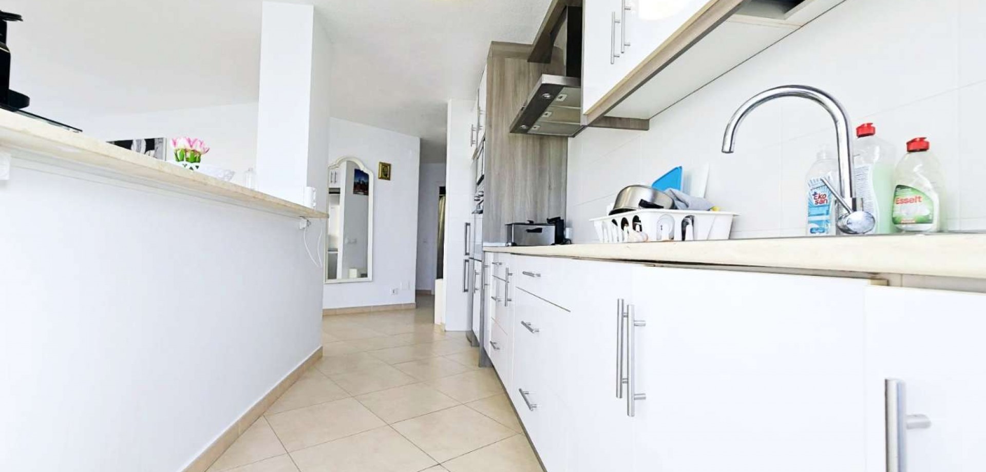 Apartment in Torrevieja - Image 2