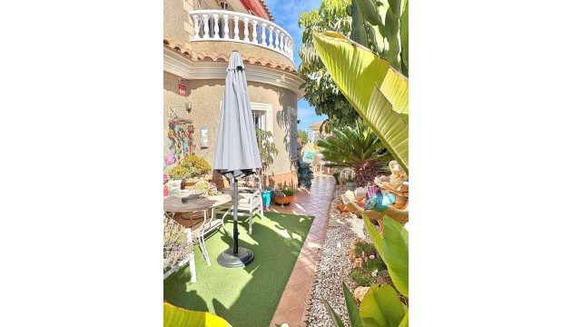 Перепродажа - отдельная вилла - Torrevieja - Los Balcones - Los Altos del Edén