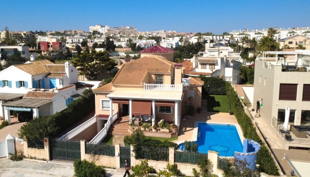 Resale - Detached Villa - Torrevieja - Torrelamata - La Mata