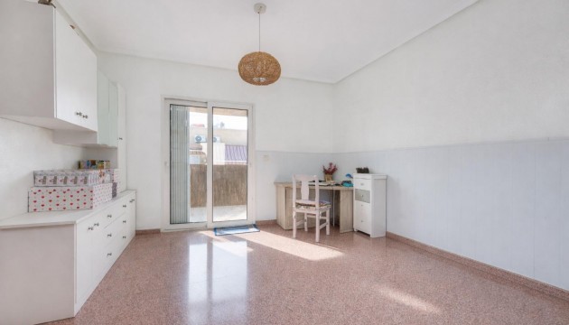 Перепродажа - Квартира - Torrevieja