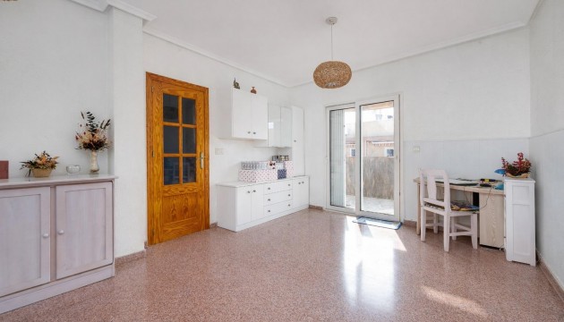 Перепродажа - Квартира - Torrevieja