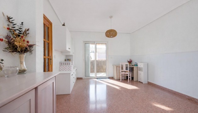 Перепродажа - Квартира - Torrevieja