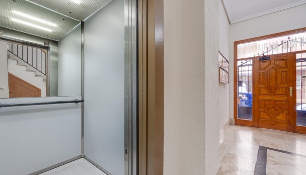 Перепродажа - Квартира - Torrevieja