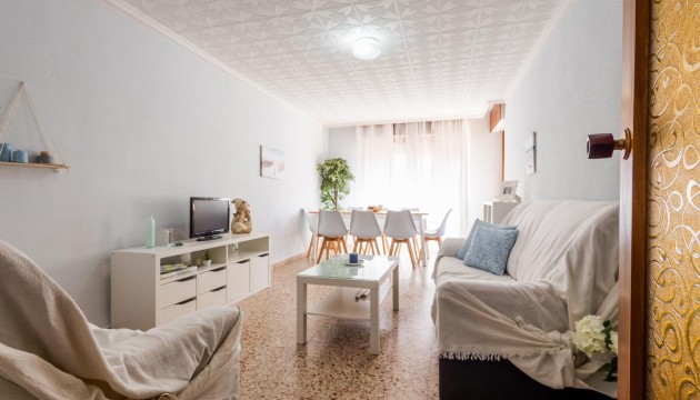 Herverkoop - Apartment - Torrevieja - El Acequión - Los Náufragos