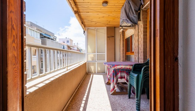 Herverkoop - Apartment - Torrevieja - El Acequión - Los Náufragos