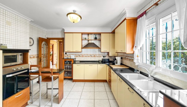 Resale - Detached Villa - Torrevieja - Torrelamata - La Mata