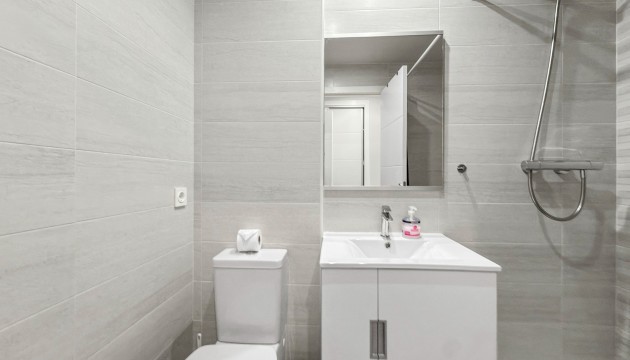 Resale - Apartment - Mil Palmeras