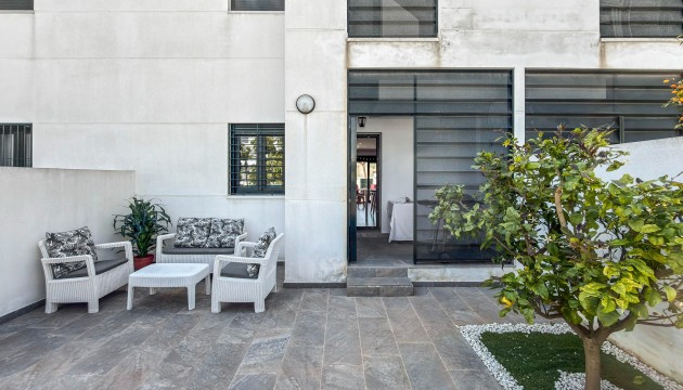 Resale - Apartment - Mil Palmeras