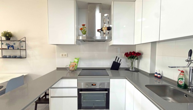 Resale - Apartment - Mil Palmeras