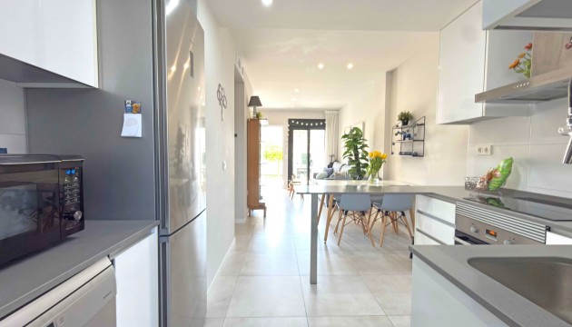 Resale - Apartment - Mil Palmeras