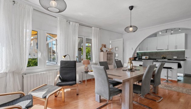 Reventa - Chalet Independiente - Ciudad Quesada - Rojales