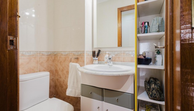 Herverkoop - Apartment - Torrevieja - El Acequión - Los Náufragos