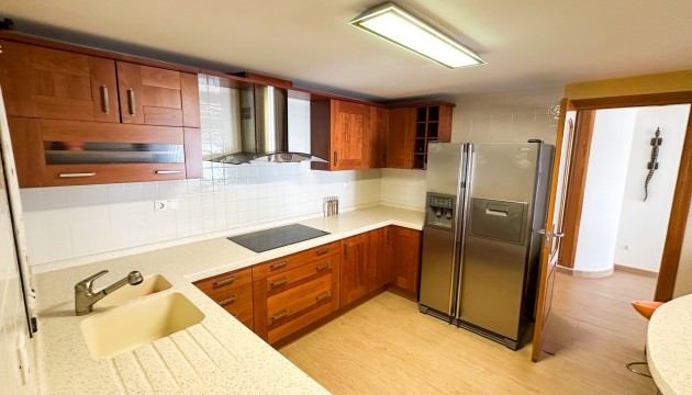 Herverkoop - Apartment - Torrevieja - Playa de los Locos