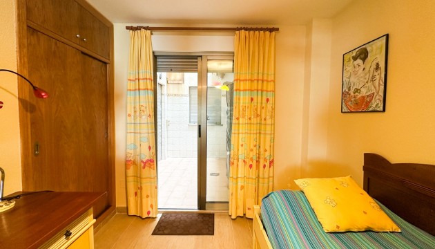 Herverkoop - Apartment - Torrevieja - Playa de los Locos