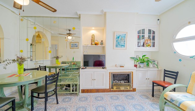 Wiederverkauf - Apartment - Orihuela Costa - Punta Prima