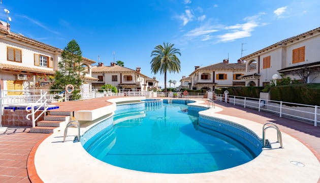 Wiederverkauf - Apartment - Orihuela Costa - Punta Prima