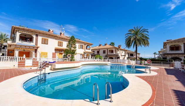 Wiederverkauf - Apartment - Orihuela Costa - Punta Prima