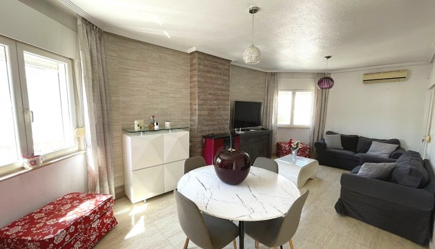 Herverkoop - Detached Villa - Orihuela Costa