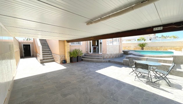 Herverkoop - Detached Villa - Orihuela Costa