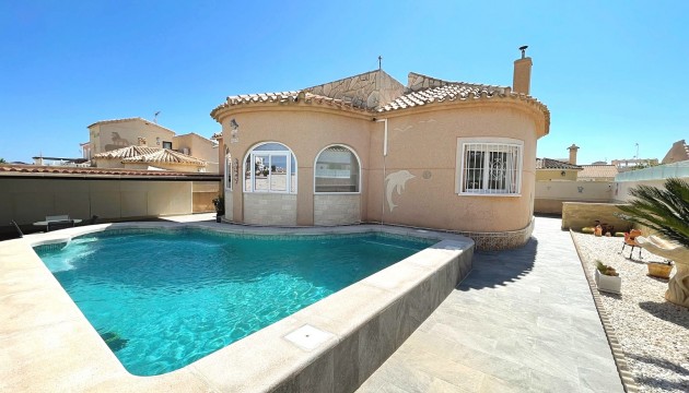 Herverkoop - Detached Villa - Orihuela Costa