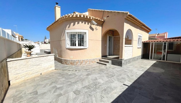 Herverkoop - Detached Villa - Orihuela Costa