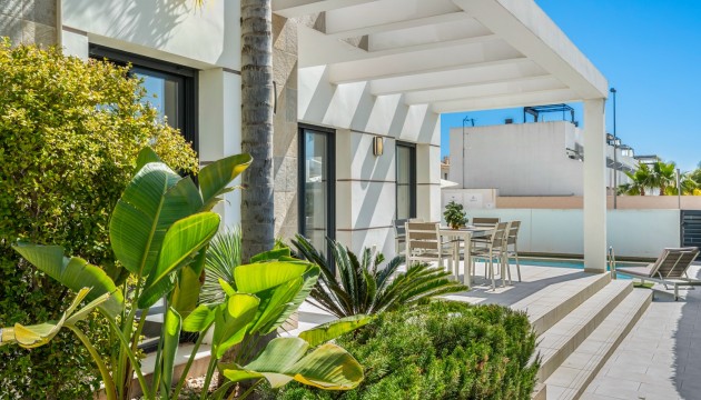 Перепродажа - отдельная вилла - Ciudad Quesada