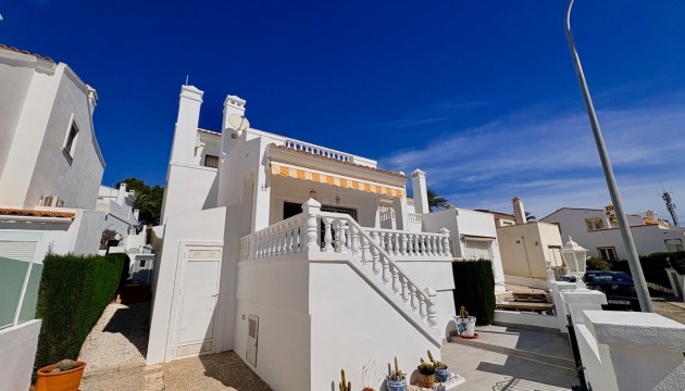 Wiederverkauf - Detached Villa - Orihuela - Villamartín