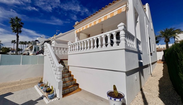 Wiederverkauf - Detached Villa - Orihuela - Villamartín