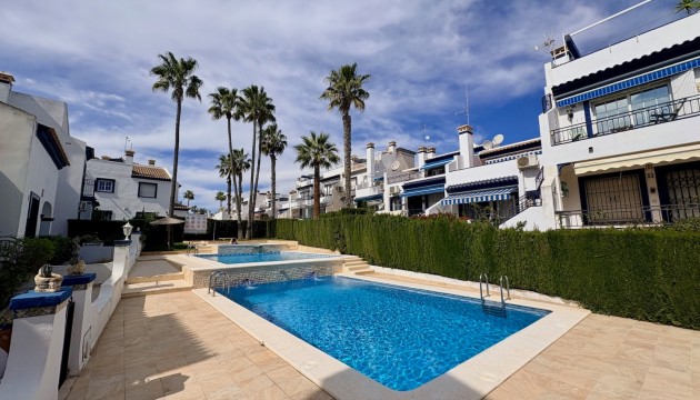 Wiederverkauf - Detached Villa - Orihuela - Villamartín