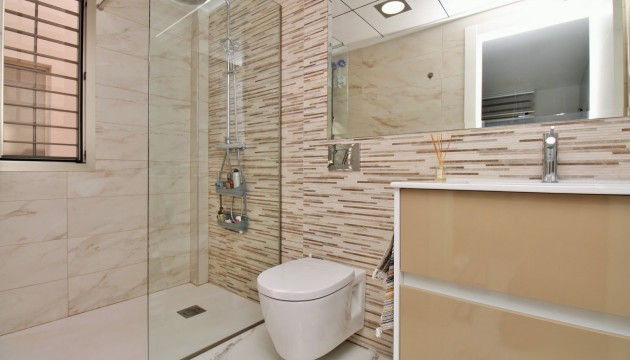 Wiederverkauf - Detached Villa - Orihuela Costa - Villamartín