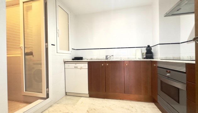 Wiederverkauf - Apartment - Torrevieja - Punta Prima