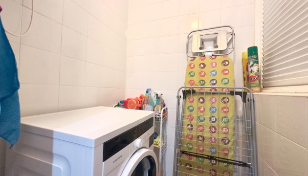 Wiederverkauf - Apartment - Torrevieja - Punta Prima