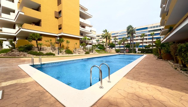Wiederverkauf - Apartment - Torrevieja - Punta Prima