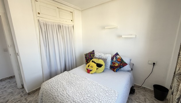 Reventa - Apartamento - Orihuela Costa - La Zenia