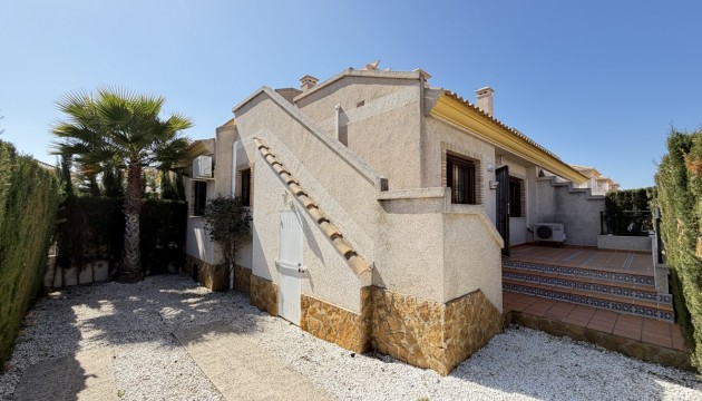 Wiederverkauf - Bungalow - Orihuela Costa - Villamartín