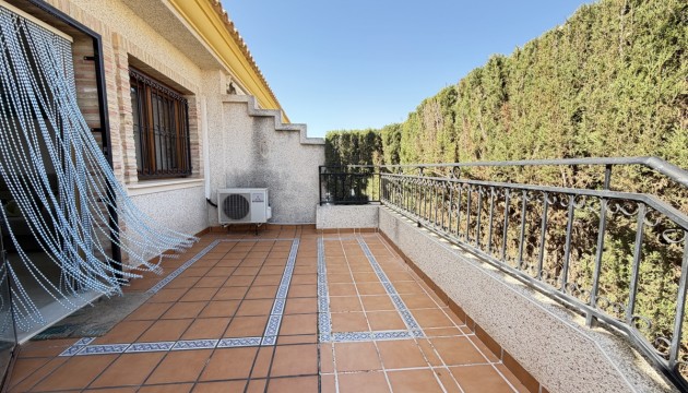 Wiederverkauf - Bungalow - Orihuela Costa - Villamartín