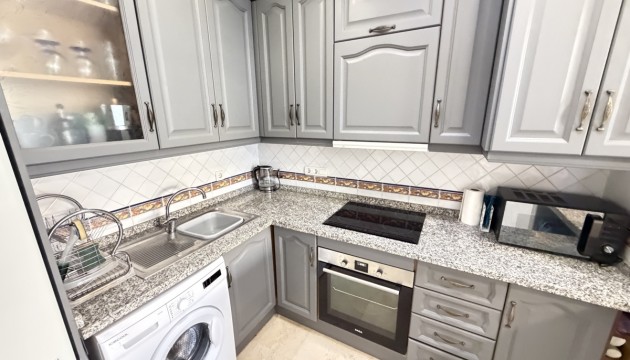 Wiederverkauf - Bungalow - Orihuela Costa - Villamartín