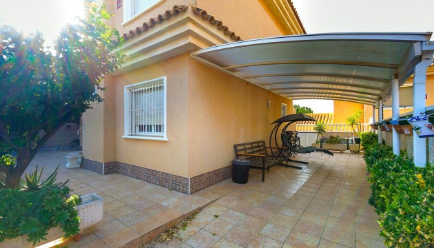 Перепродажа - отдельная вилла - Torrevieja - Los Balcones - Los Altos del Edén