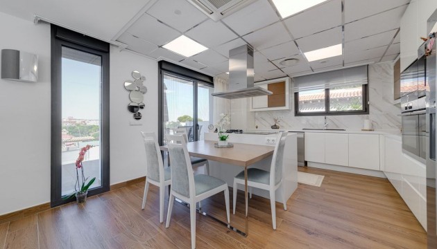 Перепродажа - отдельная вилла - Los Balcones - Los Balcones - Los Altos del Edén