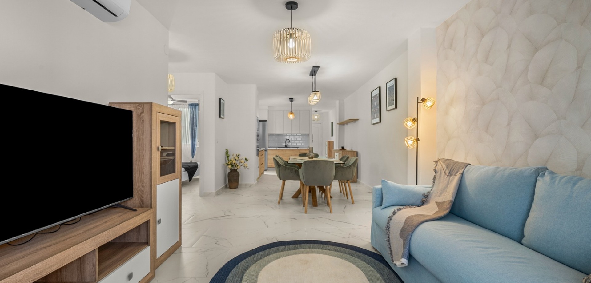 Apartment in Torrevieja - view 1