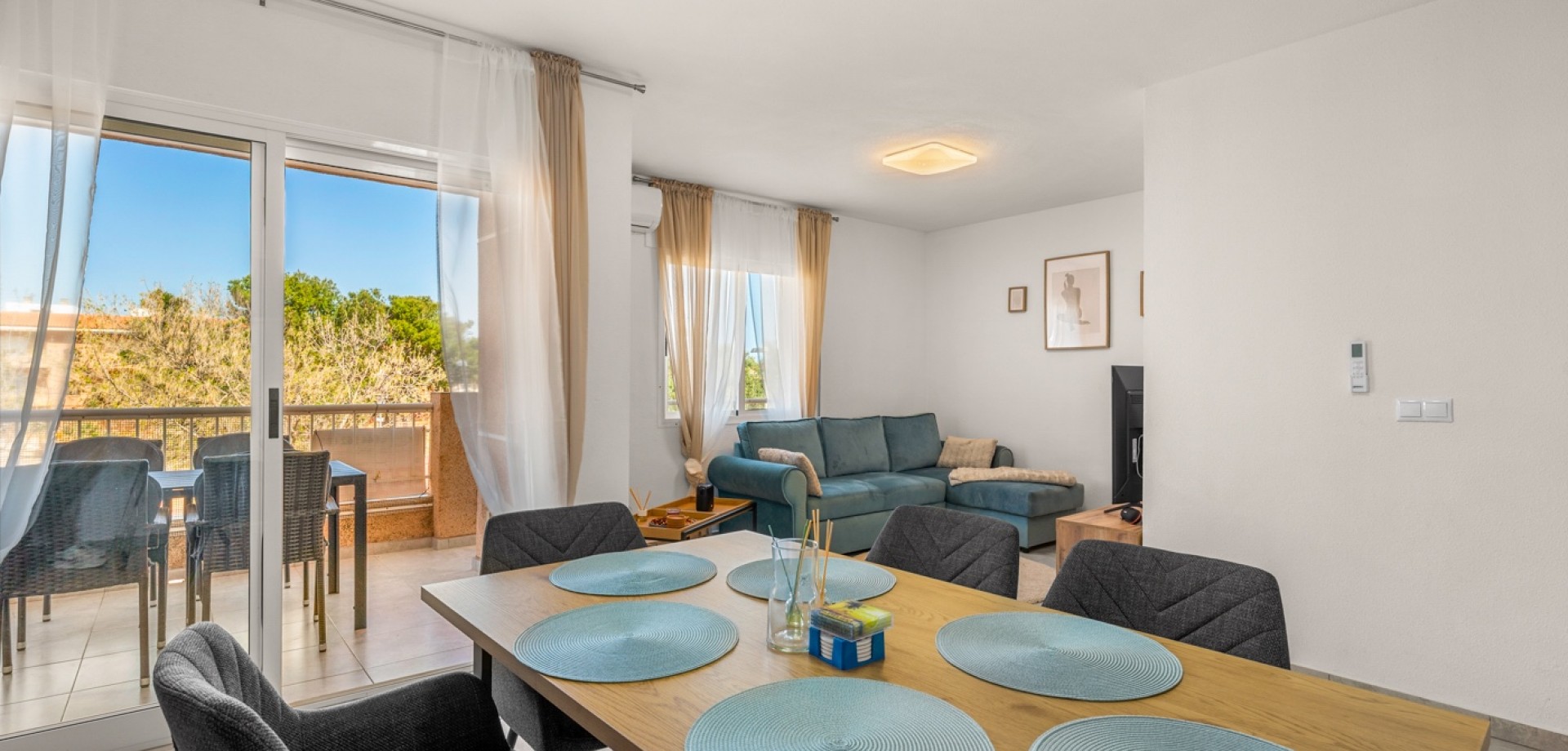 Apartment in Los Urrutias - view 1