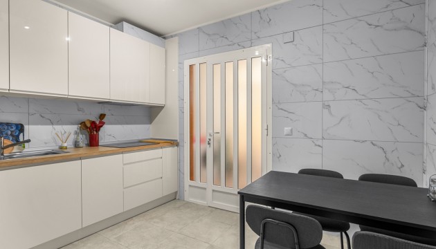 Resale - Apartment - Los Urrutias