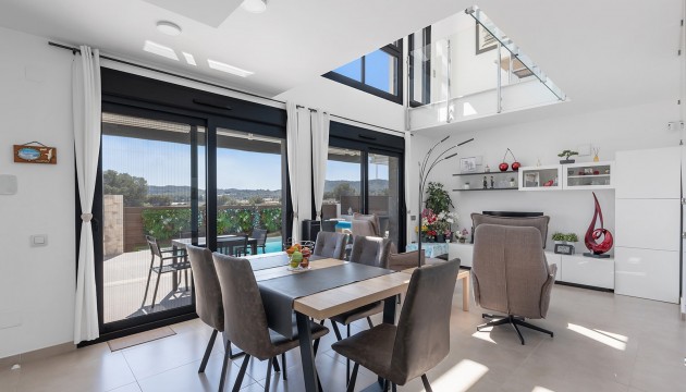 Resale - Detached Villa - Vistabella Golf