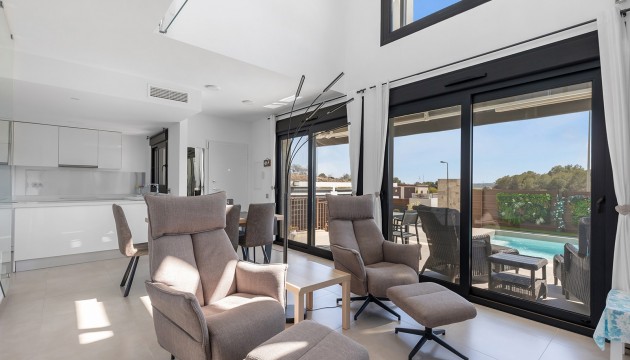 Resale - Detached Villa - Vistabella Golf