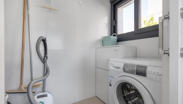 Resale - Detached Villa - Vistabella Golf